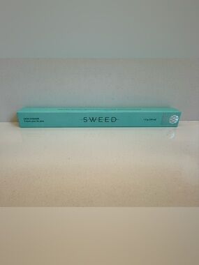 SWEED Satin Eyeliner Crayon in Golden Beetle NIB